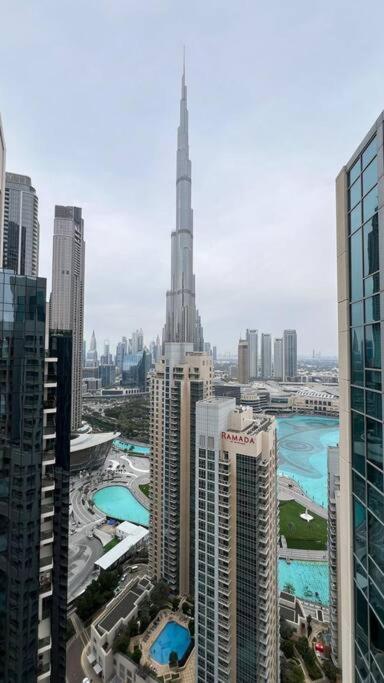 Luxury Burj Khalifa View - Mins Walking Dubai Mall Daire Dış mekan fotoğraf