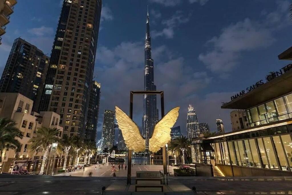 Luxury Burj Khalifa View - Mins Walking Dubai Mall Daire Dış mekan fotoğraf